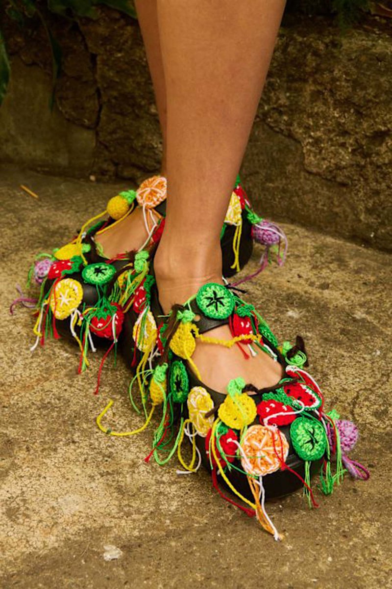 SOCIALITE LIFE (@socialitelife) on Twitter photo What were the worst shoes on the runway in 2024? These were. pubx.co/mSzjy3 via <a href="/fuggirls/">Heather & Jessica</a> What were the worst shoes on the runway in 2024? These were. pubx.co/mSzjy3 via <a href="/fuggirls/">Heather & Jessica</a>