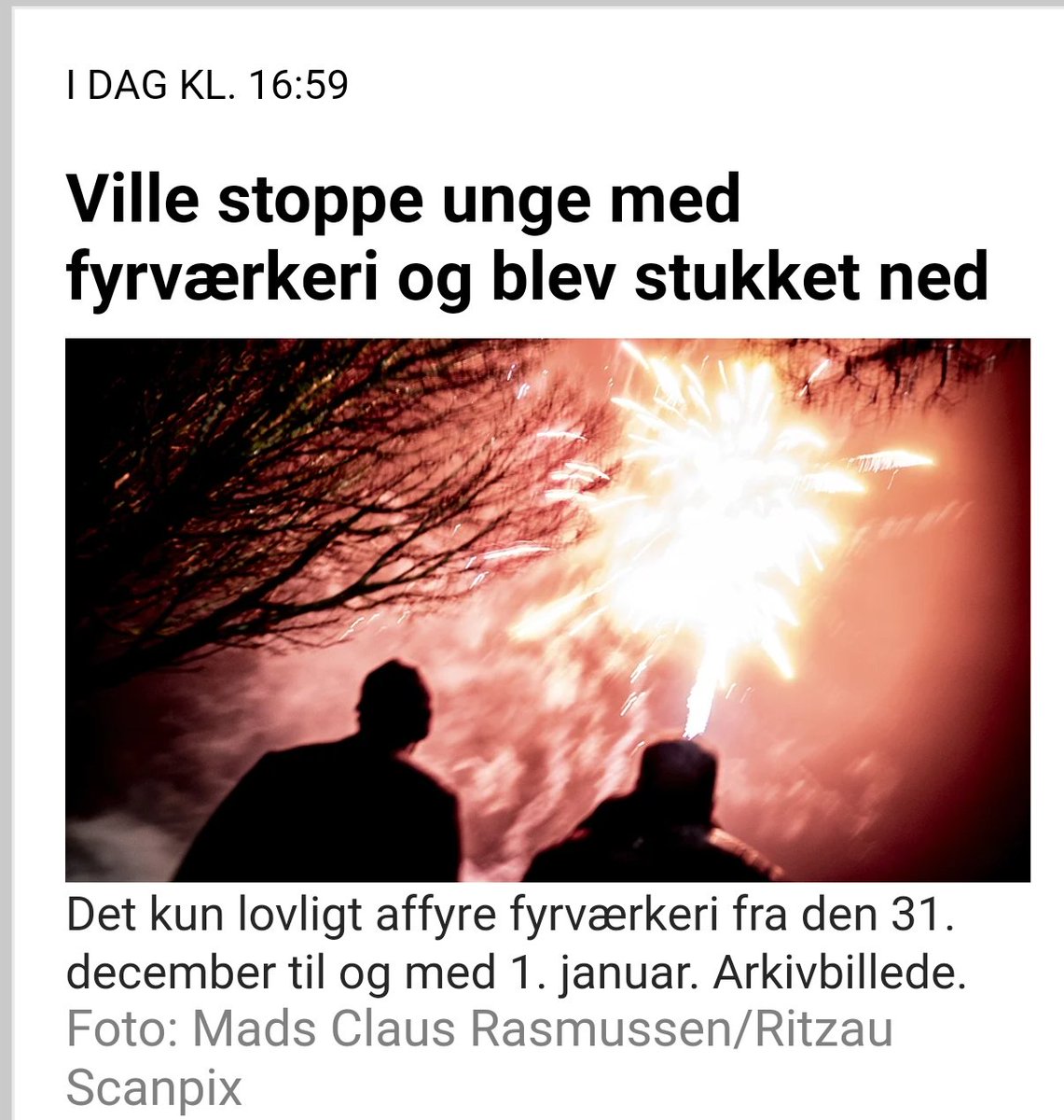 TorbenLl1's tweet photo. Ville stoppe unges ulovlige fyrværkeri. 38 årig stukket ned. Tre med udenlandsk udseende efterlyses #Haslev🧵👇 https://t.co/qWBcgAqip4