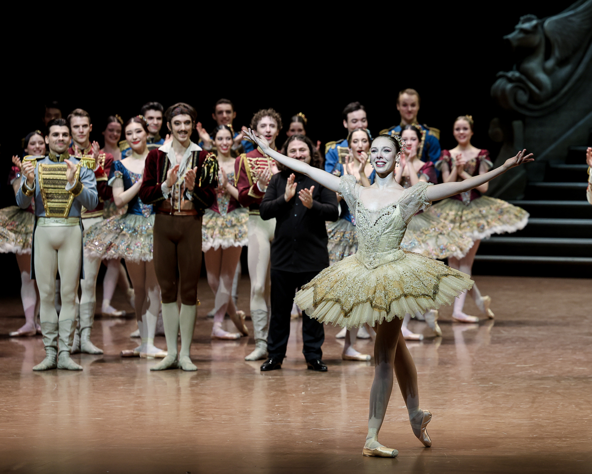 Ballet Opéra Paris tweet media