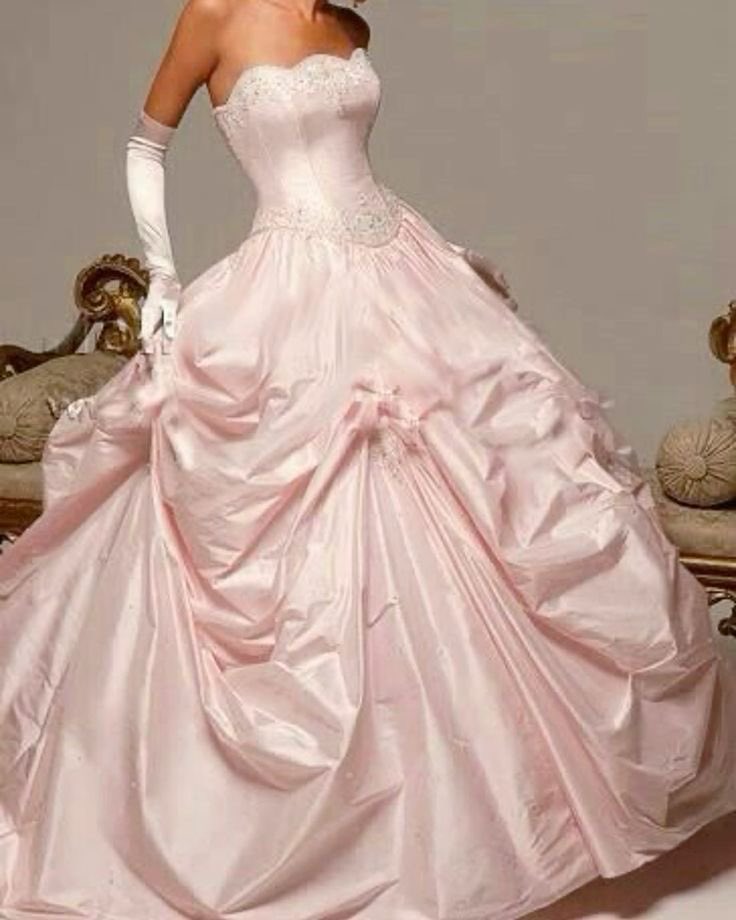 KNOWADEVON's tweet photo. Dressed up for #rensbirthdayboule (≧▽≦)!! I have to look my best for my twin ofc! https://t.co/0yLKIjYSG2