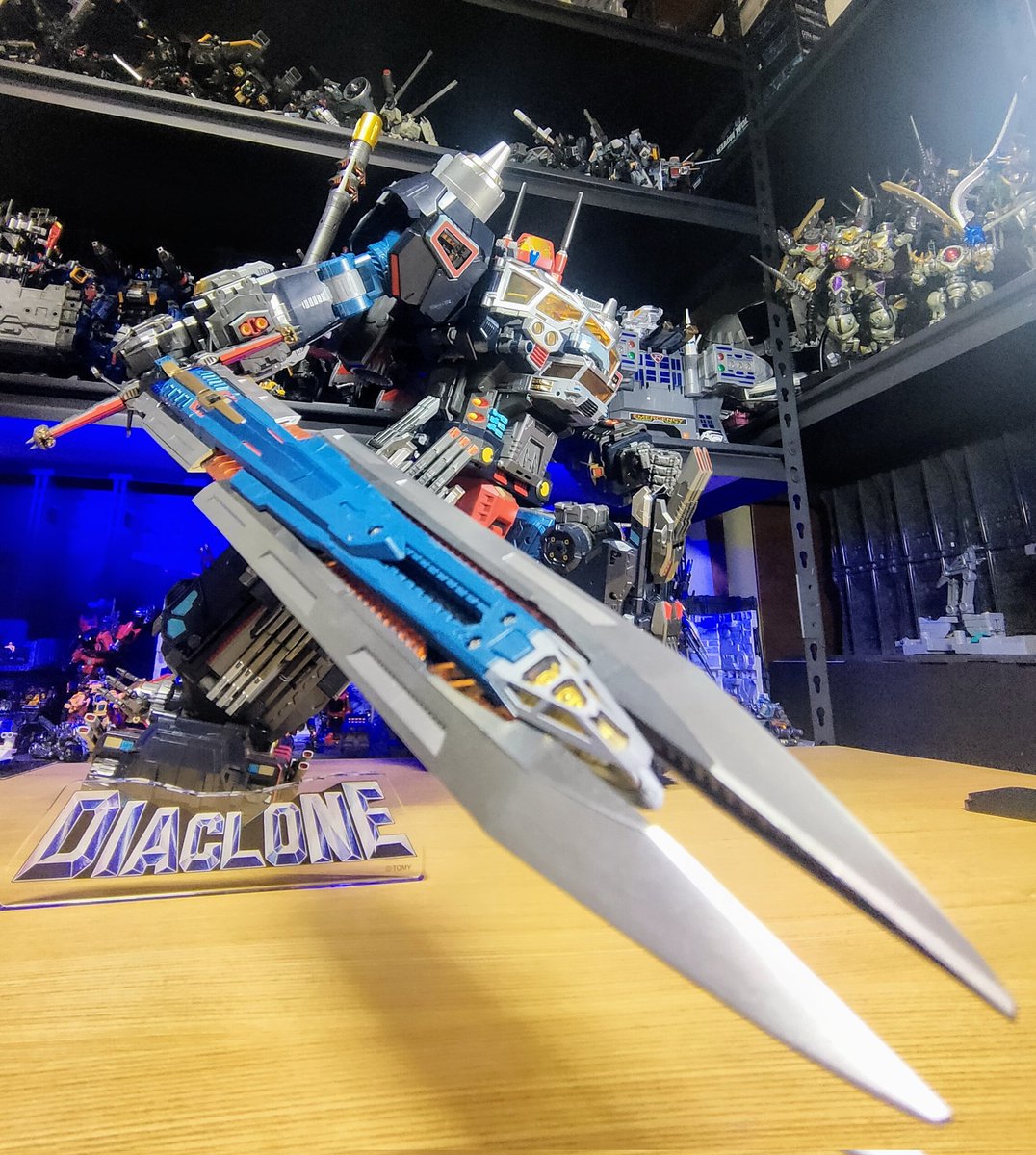 vlnwXs8o2jaHSa2's tweet image. 【GXソード】正直、年末Dはこの剣だけかぁ…と少し物足りなさげに思てたけど
めちゃくちゃカッコエェしガッツリ遊べて超大満足でした🤩
#ダイアクロン