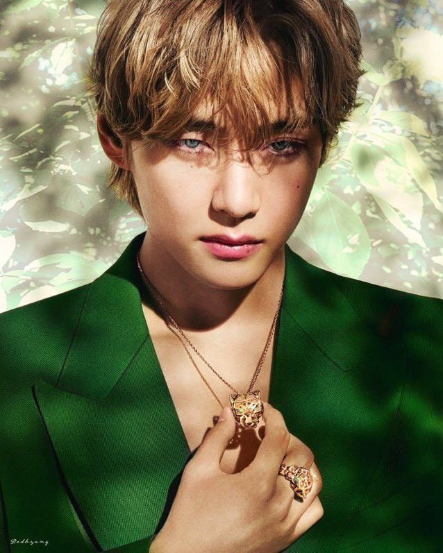 akgaehyung's tweet photo. Twenty nine Shades of Kim taehyung 

— a thread https://t.co/y8QEINhz3o