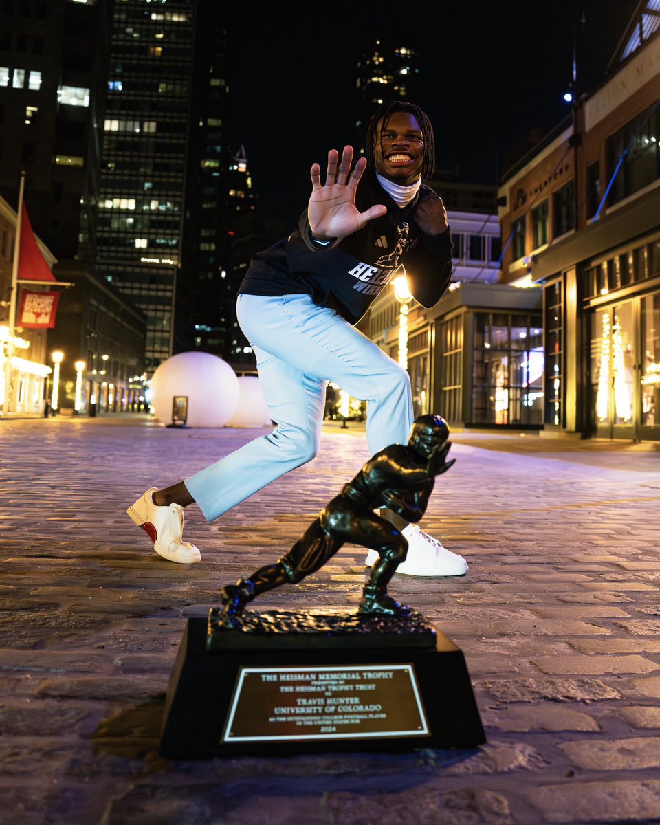 RyanKoenigsberg's tweet photo. At least Colorado had arguably the most deserving Heisman winner of all time 🦬 https://t.co/cv1M1H9Cfq