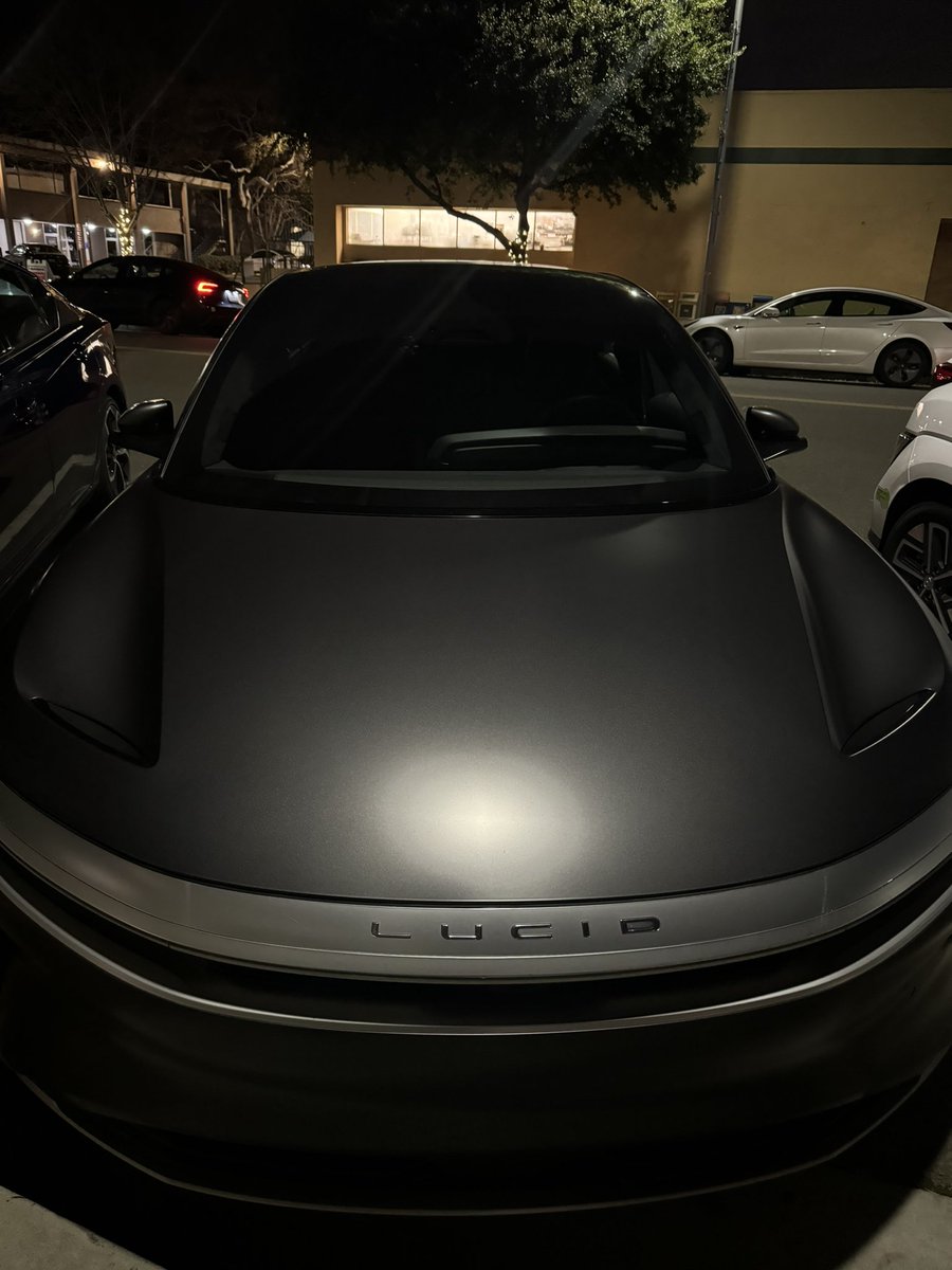 MuhibRasooli's tweet photo. $LCID🔥 https://t.co/NBiplT2KOS