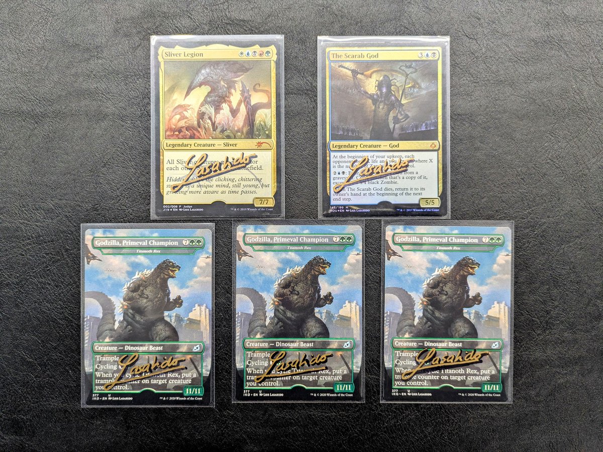 東京MTG秋葉原 本年最終営業日に 熱いアーティストプルーフ入荷🔥 店内