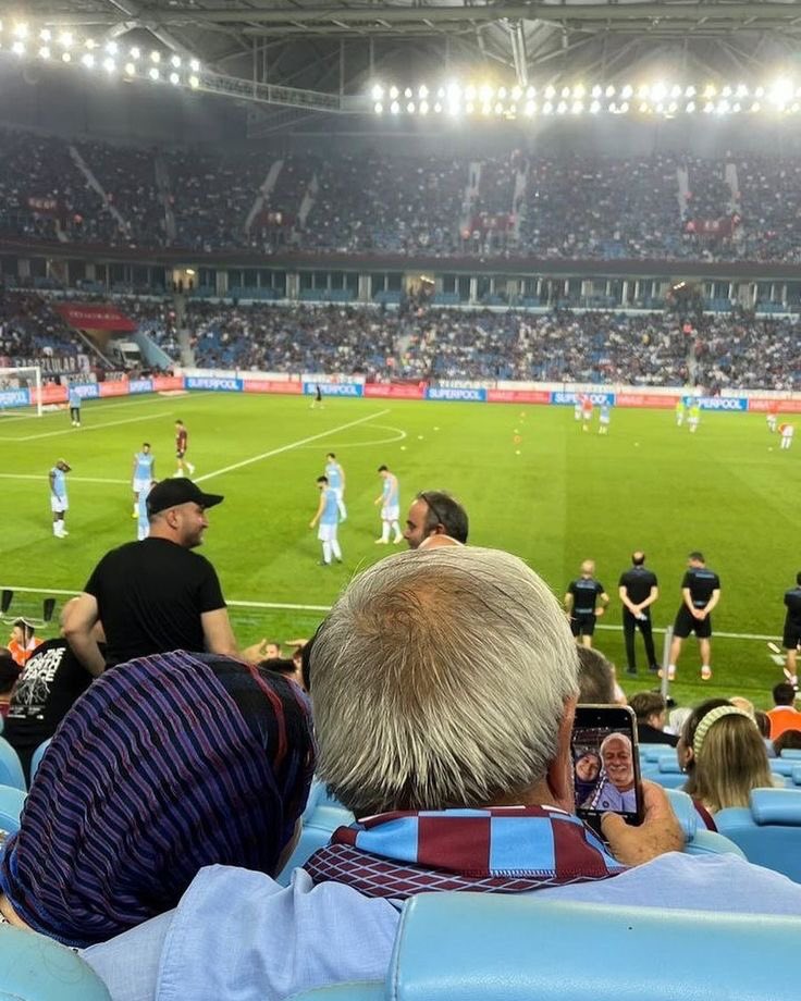 yisyirihamsi (@yisyirihamsii) on Twitter photo 