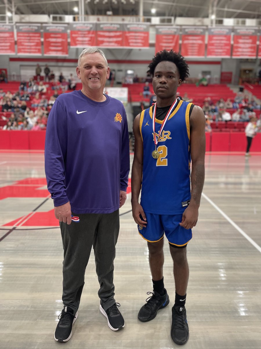 Sportsmanship Award goes to 
‘25 Andre Barnes <a href="/AndreBarnes23/">Andre Barnes</a>