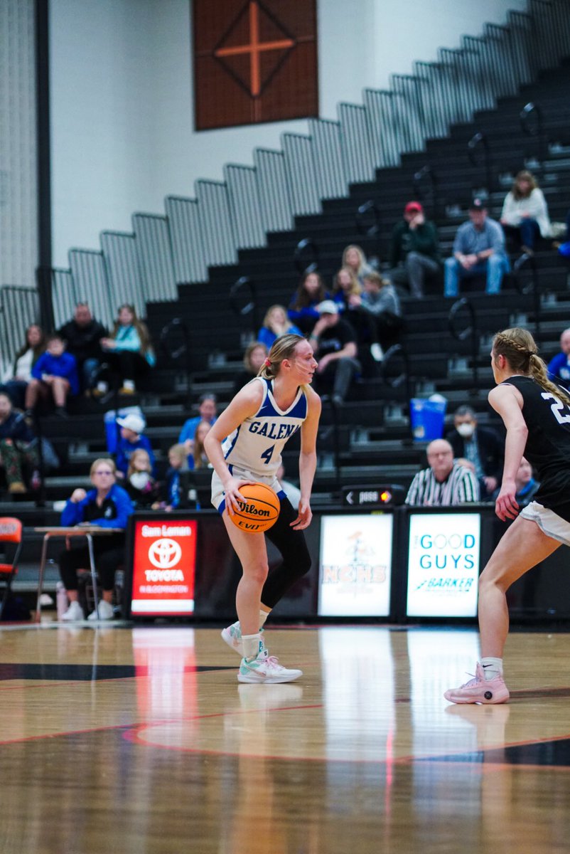Clutch Sports Media (@clutchsportsil) on Twitter photo 🚨2,000 POINTS🚨
Hitting a two-point shot in the fourth quarter against Winnebago, senior guard <a href="/GracieFurlong4/">Gracie Furlong</a> cemented her name in Galena Pirates history, reaching the illustrious 2,000 point milestone.
#ClutchUp 🚨2,000 POINTS🚨
Hitting a two-point shot in the fourth quarter against Winnebago, senior guard <a href="/GracieFurlong4/">Gracie Furlong</a> cemented her name in Galena Pirates history, reaching the illustrious 2,000 point milestone.
#ClutchUp