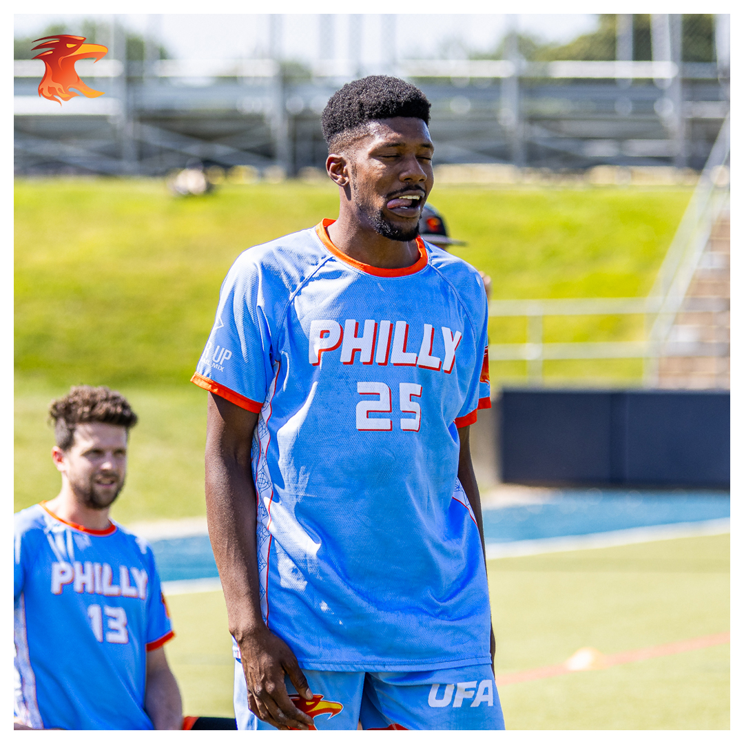 PhlPhoenixUFA's tweet photo. It's Always Sunny In Philadelphia. Missing @NeumannUniv.
#HotbirdSummer #phillyultimate https://t.co/P1hCKmrCEM