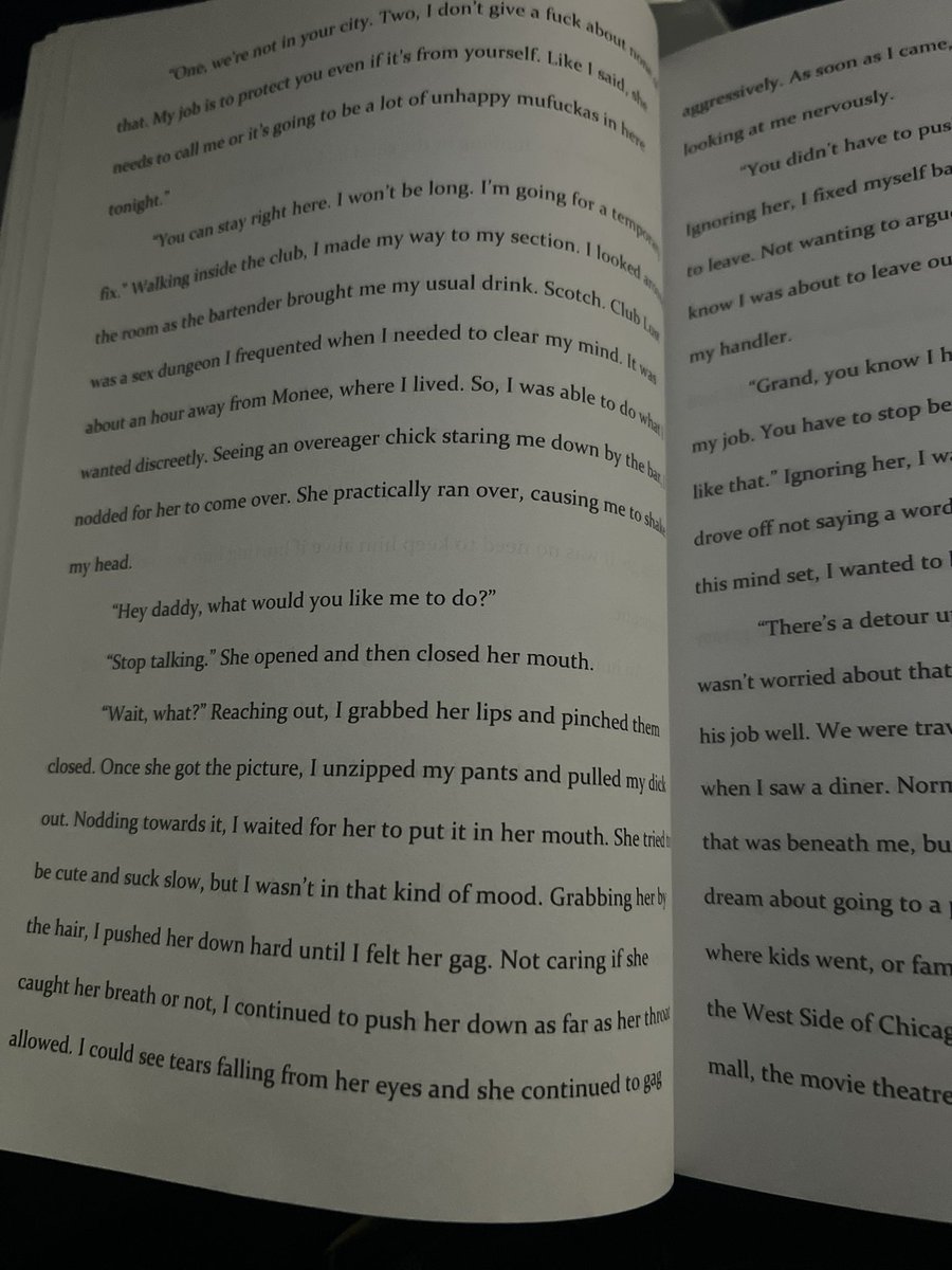 BDTRELILBROTHER's tweet photo. Reading my book on plane it’s so good ❤️ https://t.co/uqSGz5Xt4R