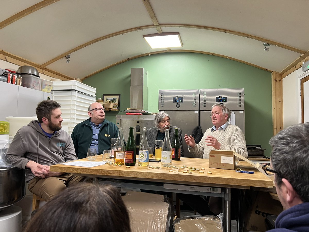 Jack Toye (@jackabuss) on Twitter photo A super special evening for <a href="/RossCider/">Ross Cider</a> Cider Club: <a href="/oliverscider/">Tom Oliver</a> , Kevin Minchew, and Mike Johnson sitting down for a chat with Albert and the assembled 60 strong audience to hear about The Last Hurrah, and the last 20+ years of cider & perrymaking :)X A super special evening for <a href="/RossCider/">Ross Cider</a> Cider Club: <a href="/oliverscider/">Tom Oliver</a> , Kevin Minchew, and Mike Johnson sitting down for a chat with Albert and the assembled 60 strong audience to hear about The Last Hurrah, and the last 20+ years of cider & perrymaking :)X