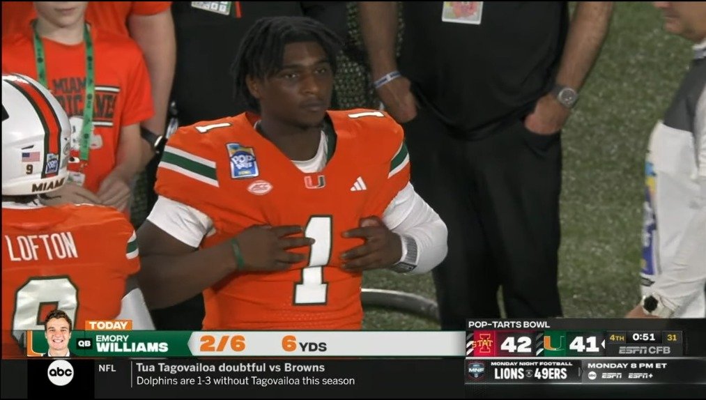 RedditCFB tweet media