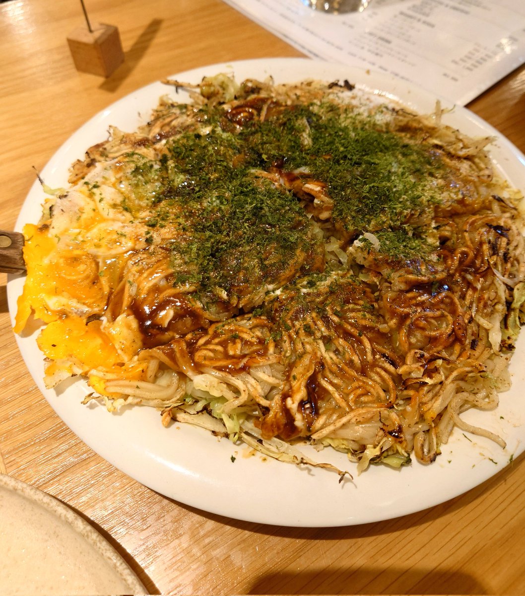 isuzu_ramen's tweet photo. 【夕食】お好み焼き

#食の記録
#day1950 https://t.co/fKTiBQDwB5