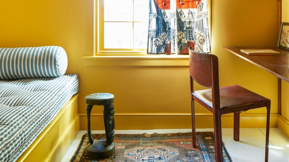 Larry1Fischer's tweet photo. Despite having thousands upon thousands of paint colors to choose from, we often see the same hues incorporated into projects again and again.

Although there’s much to be said for the
 https://t.co/sXaVn9t8im https://t.co/E7yAFTpr2L