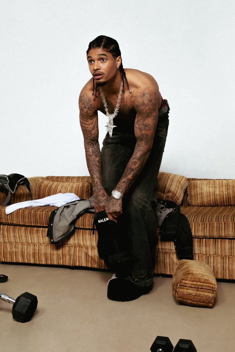 Talks Brand Group tweet media