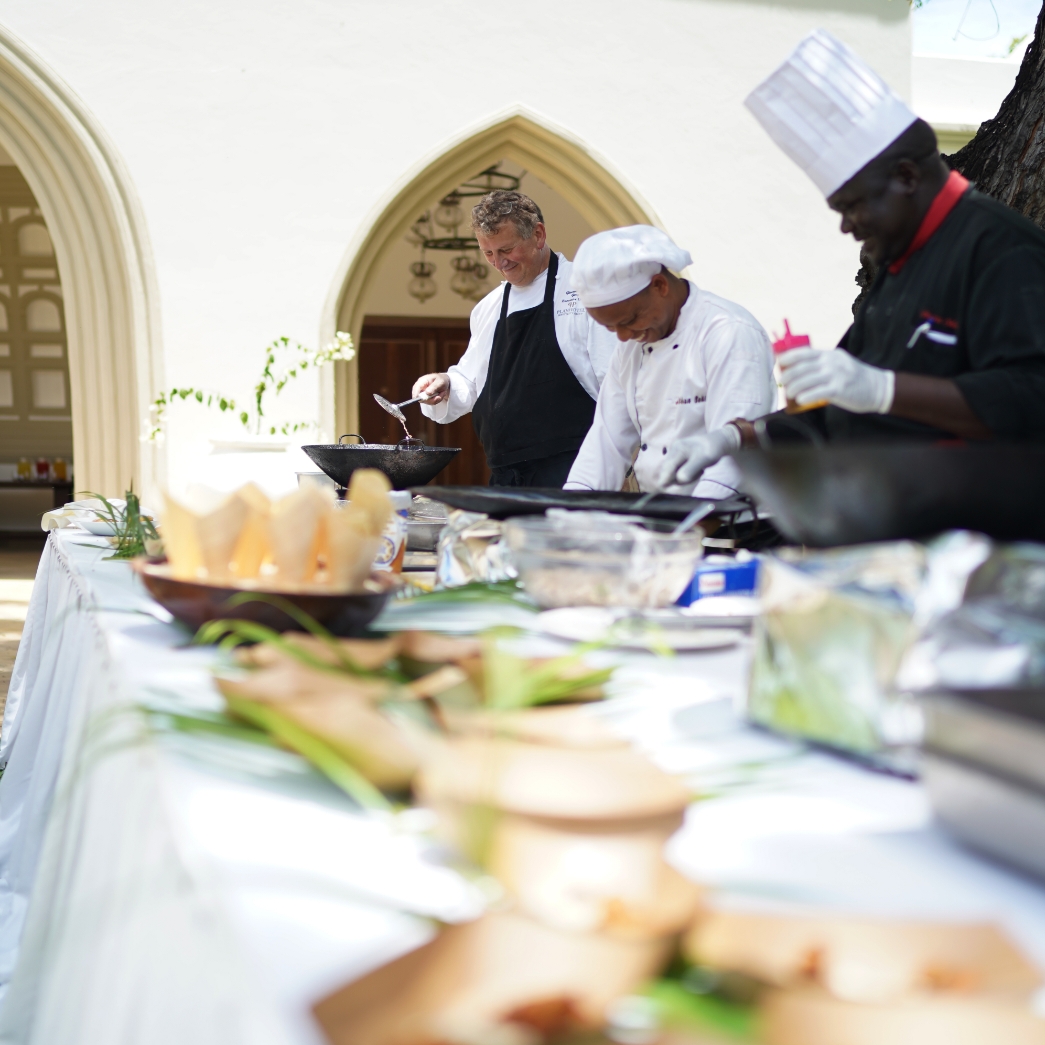 MsetoTravel's tweet photo. ✨ Diamonds Malindi Conference Center is the perfect blend of elegance and functionality. From corporate meetings to grand celebrations, they've got you covered. 🌟
Book now (+254 784 222 404) and make your event unforgettable!
#EventPlanning #ConferenceCenter #HostWithUs https://t.co/IEnGdL1kpL