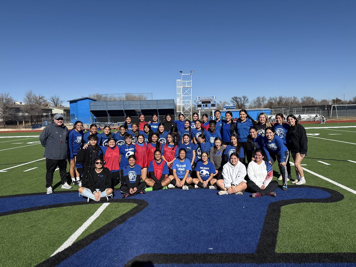ShaunChesterUtd's tweet image. A gorgeous afternoon for our PD Ladies Alumni game! #TheNorth #WhoAreWe #PD