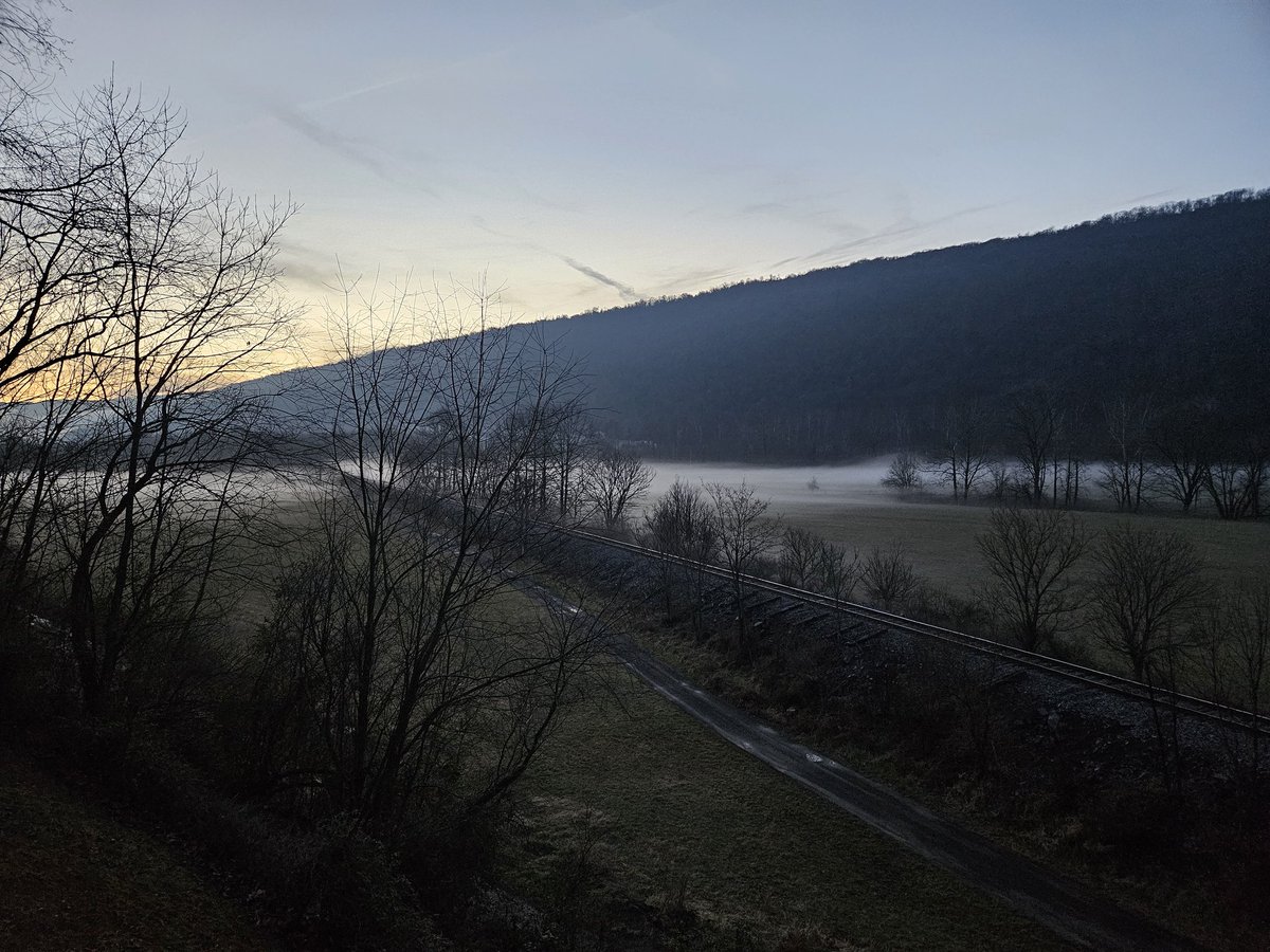 HabibHaddad's tweet image. Beautiful ground fog in the #PotomacHighlandsofWestVirginia