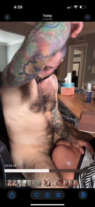 Watch Drew Valentino ❤️🐽's leaked NSFW photo on TwXstars