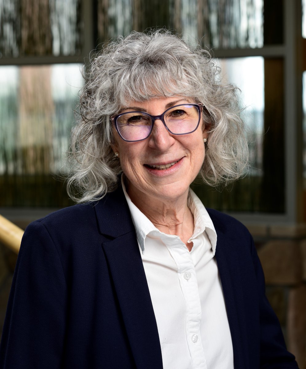 Please join us in congratulating Sandy Collins, our incredible bariatric dietitian, for earning her advanced credential as a Certified Specialist in Obesity and Weight Management (CSOWM)! 👏

#HealthcareHeroes #Dietitian #ObesitySpecialist #CMH