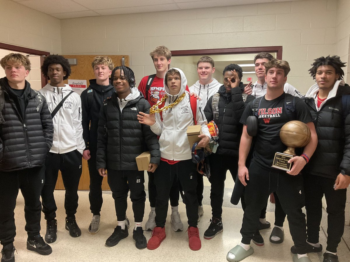 Wilson Bulldogs Boys Basketball (@wilsonboyshoops) on Twitter photo 2οΈβ£ good days led to 2οΈβ£ wins and a championship for our boys in the Hempfield Holiday Classic! Thanks to <a href="/HSDSportsScores/">Hempfield Athletics</a> for hosting us. π #BulldogPride <a href="/MattyJC3/">Coach Coldren</a> 2οΈβ£ good days led to 2οΈβ£ wins and a championship for our boys in the Hempfield Holiday Classic! Thanks to <a href="/HSDSportsScores/">Hempfield Athletics</a> for hosting us. π #BulldogPride <a href="/MattyJC3/">Coach Coldren</a>