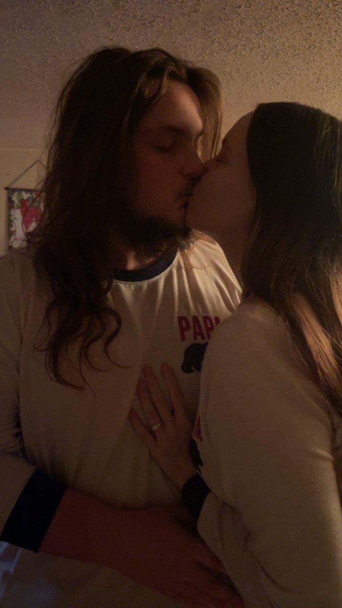 CalebSisk_'s tweet image. SHE SAID YES!!!! 💍💍💍
I love you so very much and I’m so blessed to call you my girl! Thank you for being the woman you are and I can’t wait to continue this journey with my one and only!