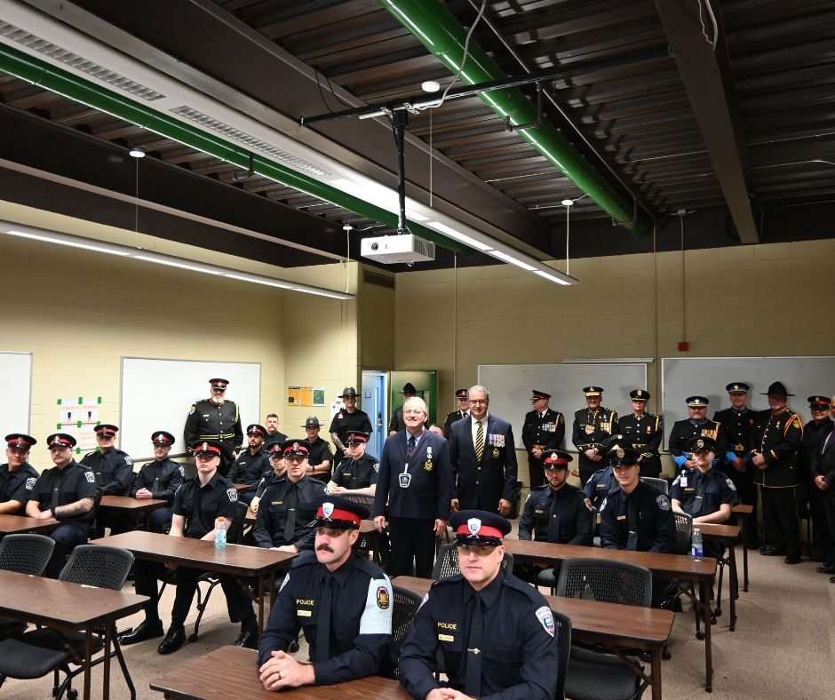 It was an honour to speak with the newest First Nations cadets at this month’s OPC March Past. 

Your dedication to keeping this province safe is admirable. Our government will always have your back. 

<a href="/NAPS_Police/">Nishnawbe Aski Police Service</a>, <a href="/PoliceAssocON/">Police Association of Ontario (PAO)</a>, <a href="/OPPAssociation/">OPPA (OPP Association)</a>, <a href="/OACPOfficial/">OACPOfficial</a>