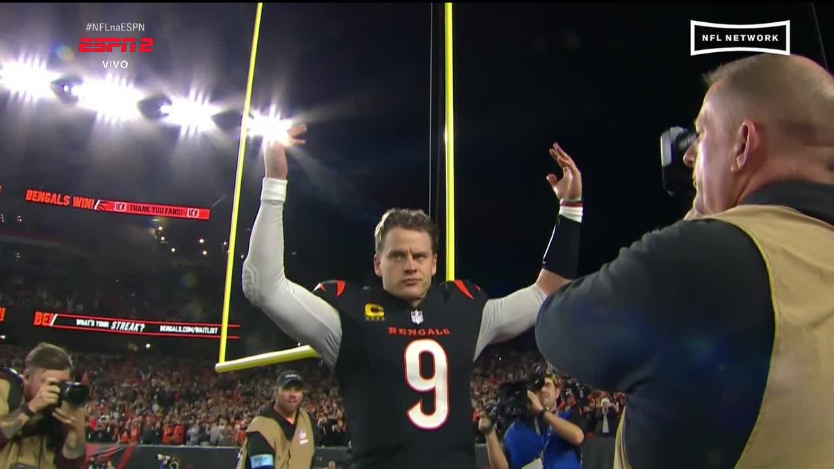 JAMAIS DESISTAM DE JOE BURROW.

JAMAIS!

📺: <a href="/ESPNBrasil/">ESPN Brasil</a> | #NFLnaESPN