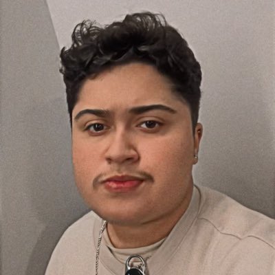 julianlevi22's tweet photo. Testosterone is my secret ingredient 💉#20yearchallenge #ftm #transgender #transman #transisbeautiful https://t.co/0ipEkU5kug