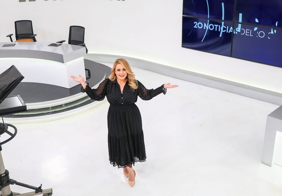 Welcome to News of 2025, a special from , thank you audience. Happy New Year In advance 💙🇸🇻