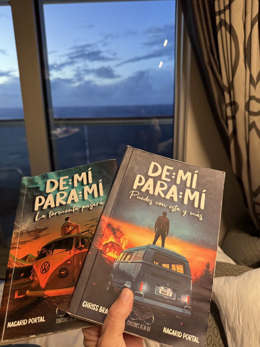 nacaridportal's tweet photo. Gracias a todos por el apoyo al Libro “De mí para mí, la tormenta pasará”. Quiero decirles que ya salió la segunda parte. “De mí para mí, puedes con esto y más”. Los amo! 😍 https://t.co/vvQSZRlQgr