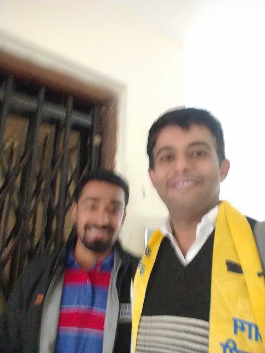 VaibhavJoshiGSP's tweet photo. 📍२८/१२/२०२४ प्रभाग १७, किशोर भाडपडे पथ, शनिवार पेठ,पुणे संपर्क संवाद.
#आप सतेत आल्यास, पारदर्शकता, मोफत व दर्जेदार शिक्षण, मोफत व उत्तम आरोग्यसेवा, महिलाना मोफत बससेवा, कचरा मुक्त पुणे, सरकारी कामाची घरपोच सेवा, उत्तम वाहतूक व्यवस्था याची माहिती दिली.
#aapforpmc #aappune #aap https://t.co/iD2kkvQYnn