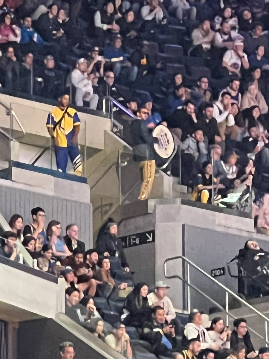 zummo1's tweet photo. @anthonysilva77 for the record this game turned whether we w or l when some fella from warriors band went left field bleacher mode with his big ass drum in 308 https://t.co/VMqpuT7CLH
