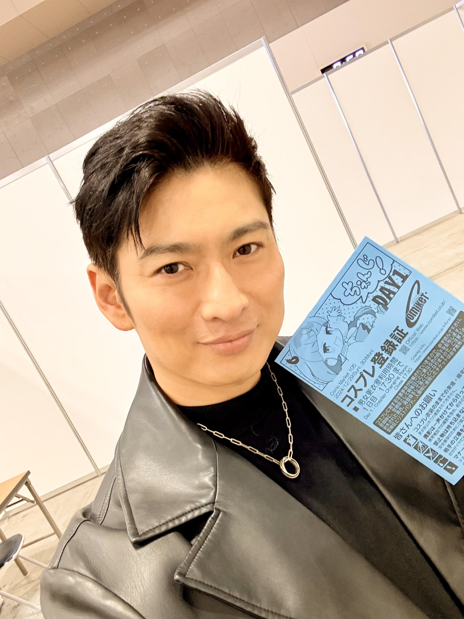 仮面ライダー龍騎トレカ アマダ DX 須賀貴匡 松田悟志 小田井涼平 サインレア 仮面ライダー龍騎トレカ アマダ DX 須賀貴匡 松田悟志 小田井