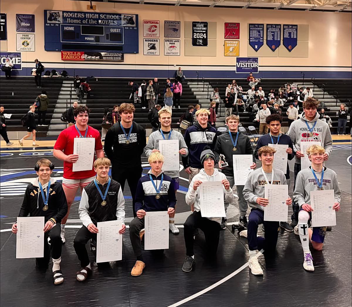 Rogers Holiday Tournament Winners!  <a href="/WilliamsDomenek/">Domenek Williams</a> <a href="/TristanHolb33/">Tristan Holbrook</a>