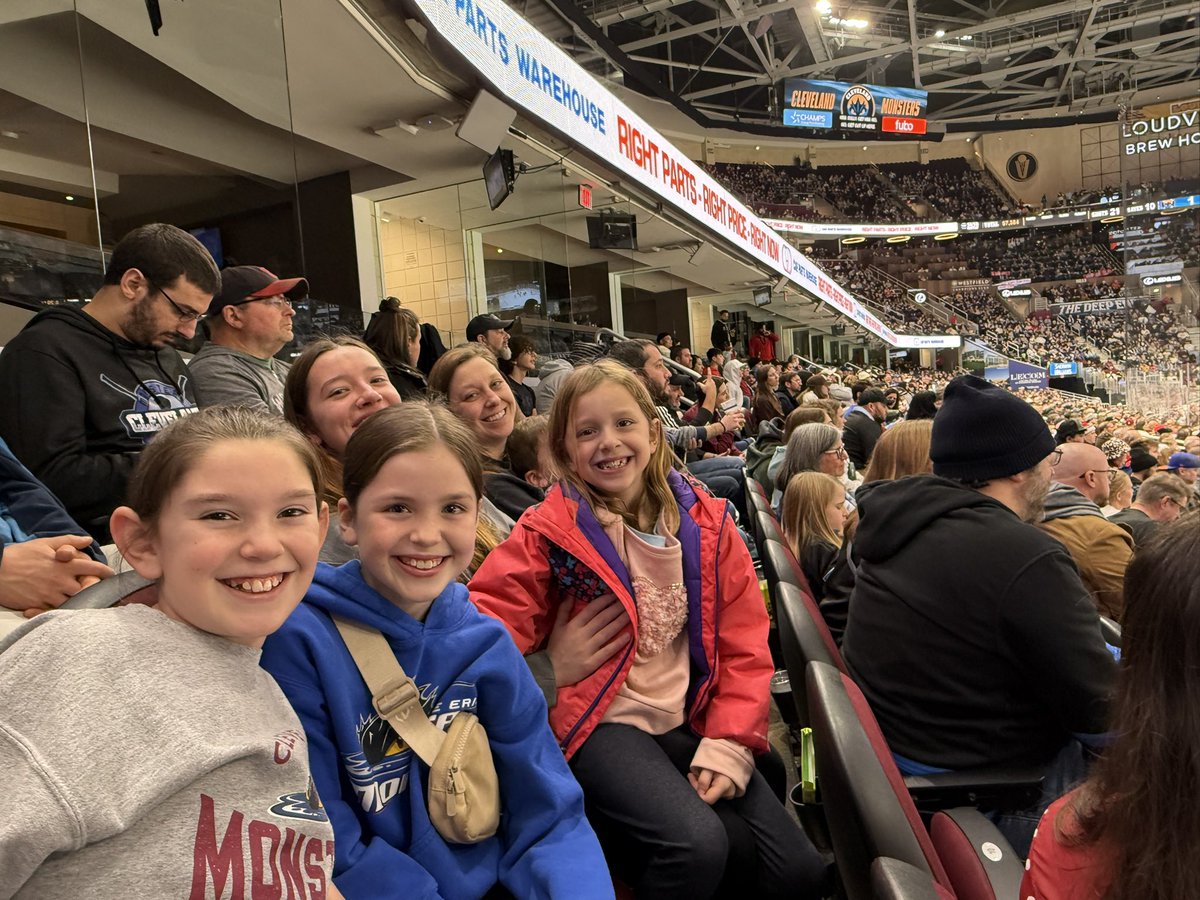 CSzabo83's tweet image. All the girls are out for the monsters tonight, first game of the year and we aren’t leaving without a W! Let’s bring home the victory!!! #FearTheDepths