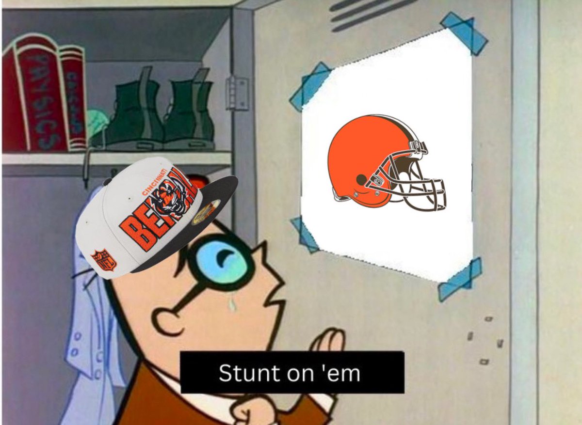 WhoMegs's tweet photo. Me tomorrow: https://t.co/atP8GRuCqK