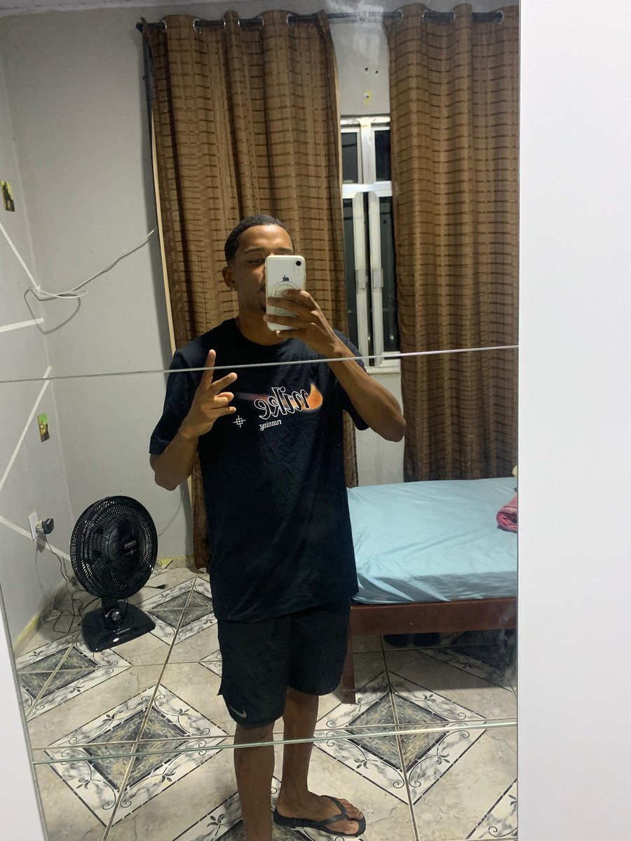 Black 👊🏾