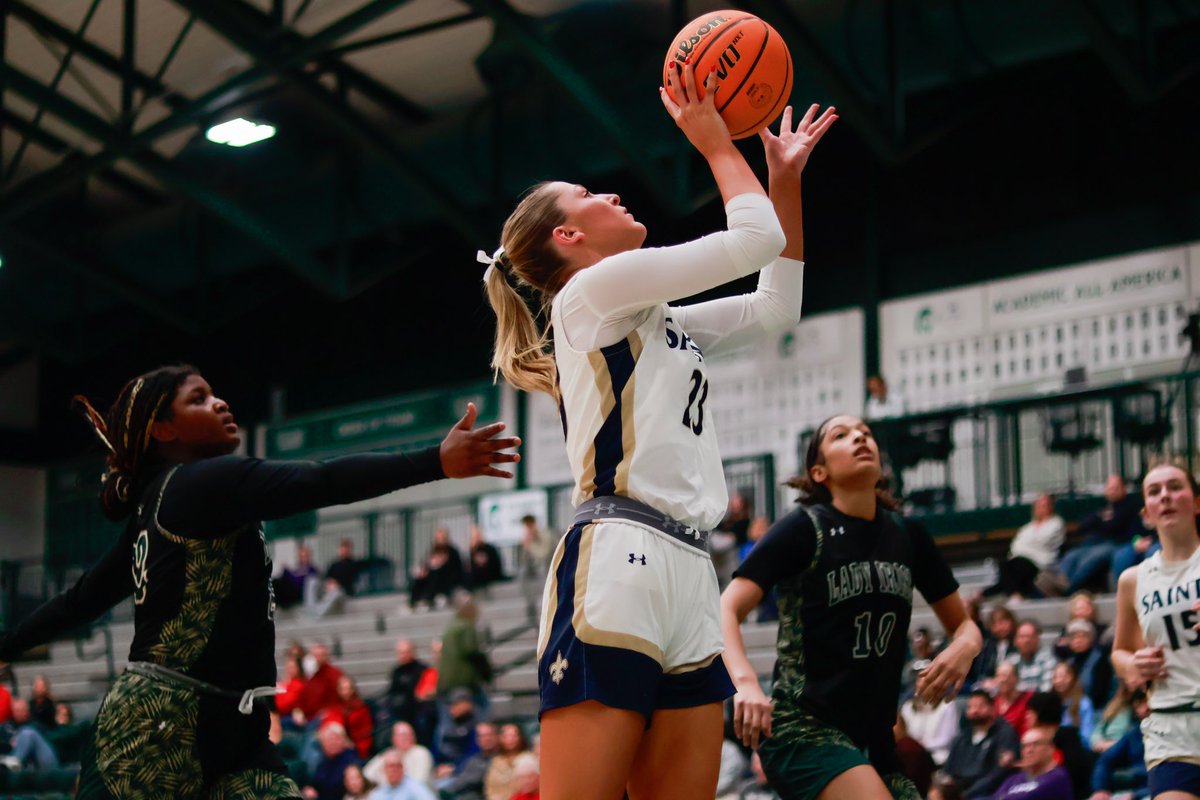 FINAL | Bloomington Central Catholic 46, Kankakee Bishop McNamara 39

The Saints move on to the championship for the Small Girls School bracket and will face Camp Point Central-Augusta Southeastern!

#ClutchUp