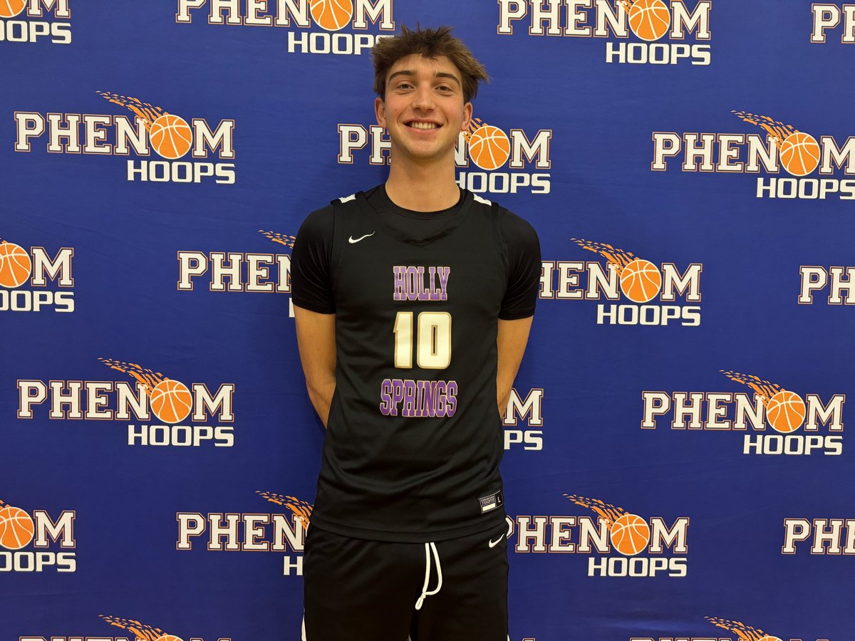 If 6’7 ‘25 Jake Cackovic (Holly Springs) chose to pursue college basketball, he would have a lot of suitors. Fluid athlete with size, strength, and an extremely smooth jumper. Rebounds his position and finishes well around the basket #PhenomGateCity
