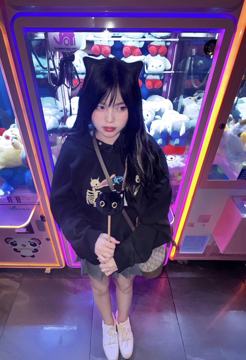 Mapu94's tweet image. Your content exchange is a fantastic initiative. Thank you! I wholeheartedly recommend this article to anyone seeking a profound yet accessible read. Ambrose Kuklenski