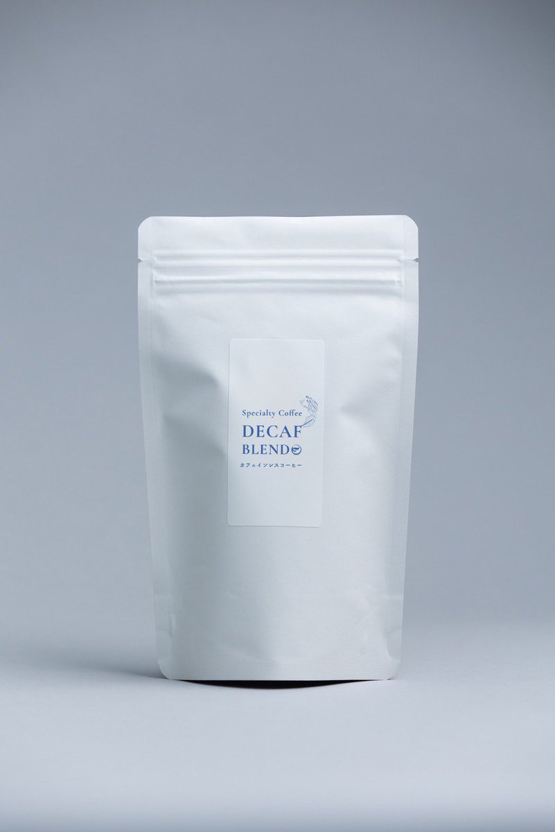 Decaf_Base's tweet photo. 【デカフェ】飲み比べセット(コーヒーバッグ付き)

「デカフェっておいしいの？」
「美味しいデカフェコーヒーを飲んだことがない」

そんな皆様、スペシャルティコーヒーのおいしいデカフェやそれぞれ異なる風味をお楽しみいただけます。

https://t.co/UEb7aQ6pB1 https://t.co/Mgifw9S650