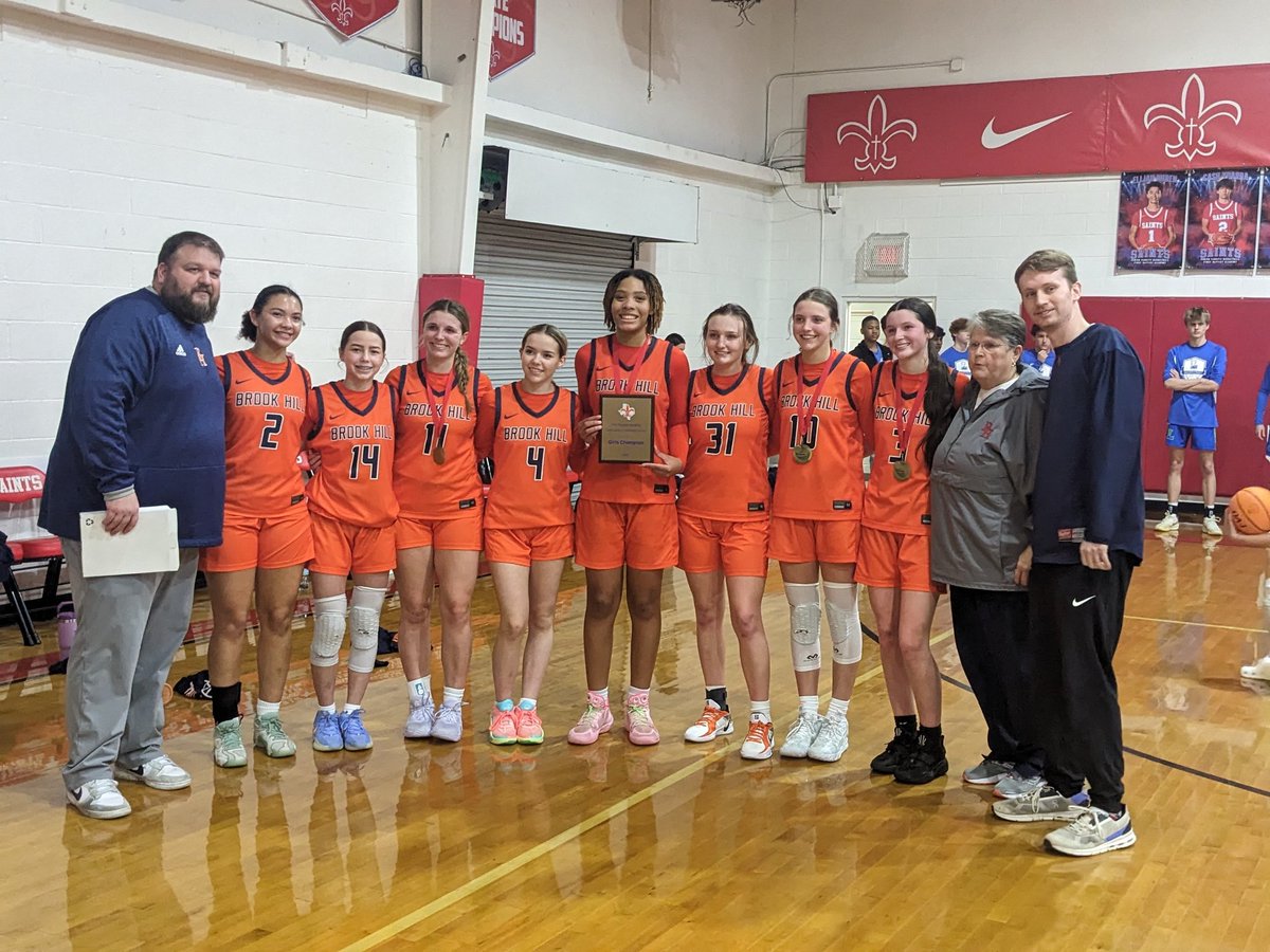 Indeya_Williams's tweet photo. We are the champions 🏆🥇#alltournamentMVP #1 #openforoffers https://t.co/cLZggdCDHh