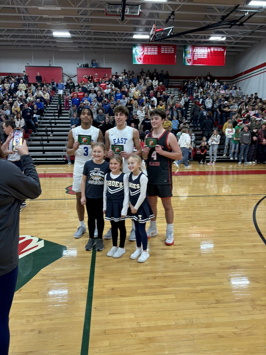 Our guys emptied the tank again tonight, but fell in a close game to 4A Lincoln-Way East, finishing 4th place at the Effingham/Teutopolis Christmas tournament. Proud of their effort, we definitely got better this week! Congrats to <a href="/cschall06/">Cooper Schallenberg</a> on all-tournament team!
