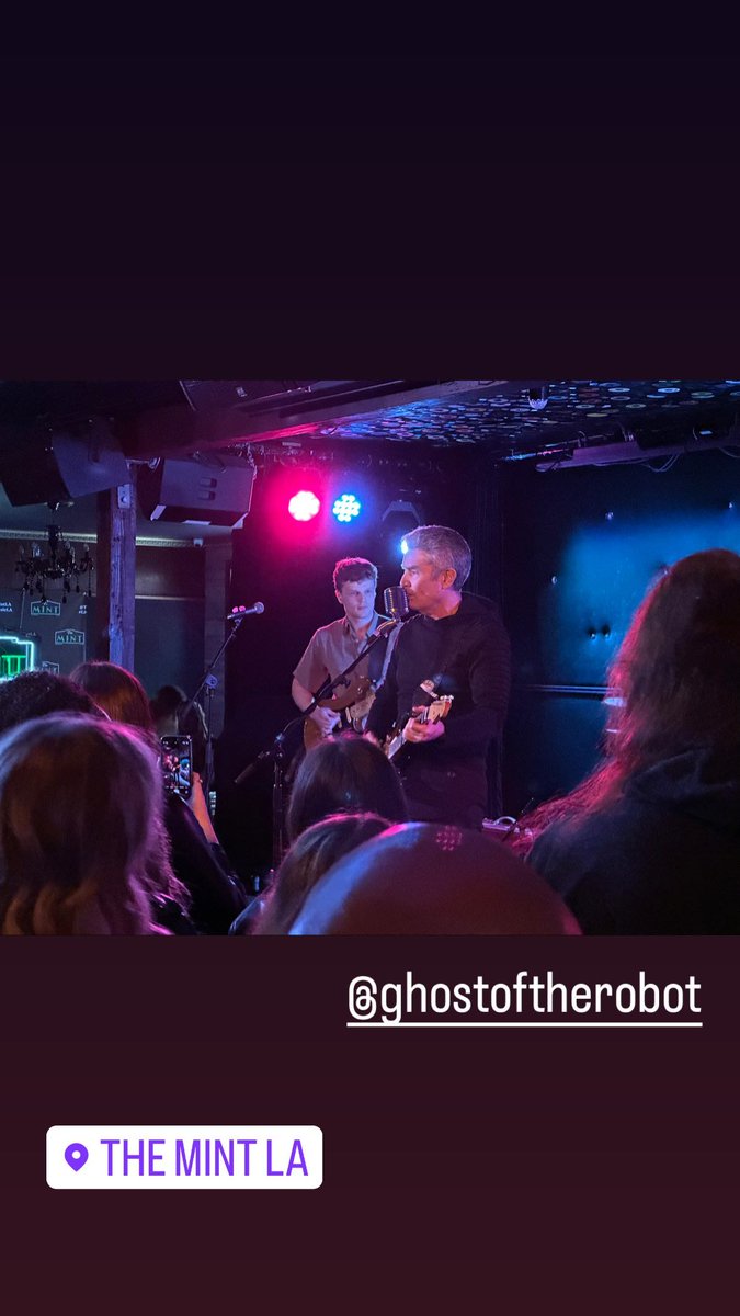 jamie_marsters's tweet photo. Pic of the Day: James & Sullivan Marsters getting their groove on with Ghost of the Robot playing at @TheMintLa 2023
@JamesMarstersOf #JamesMarsters @_su11ivan_ #SullivanMarsters #PhotoCreditToTheirSupportingAct #ti85 #GoingAboveAndBeyondAndPlayingPhotogToo! https://t.co/vpOIK8mk5r