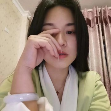 greethih's tweet photo. 北京投稿 
喜欢追求刺激的小母狗，喜欢露出，最羞辱的是在男厕所喝主人的圣水，奶子很大，喜欢吃主人的鸡鸡，喜欢群p
感谢转发
@wsdsbs
@hutuiaitewo
@woshuaibao
@meiridabishai
#北京 https://t.co/eSLf9SxhIv
