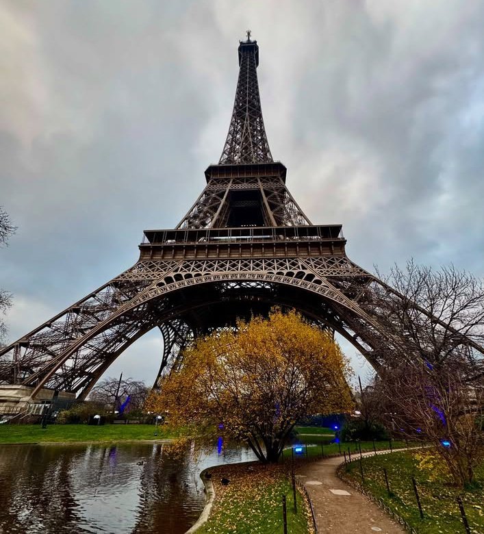Patry0903's tweet photo. Bonjour....🗼🗼🗼 Paris 💙❤️ https://t.co/d53qX9uCtQ