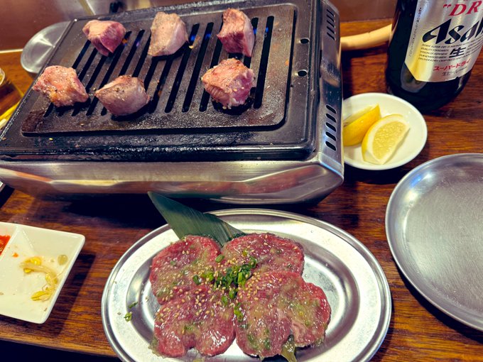 明日が本番やのにめちゃうまい肉食って酒のんでましたすみません! 