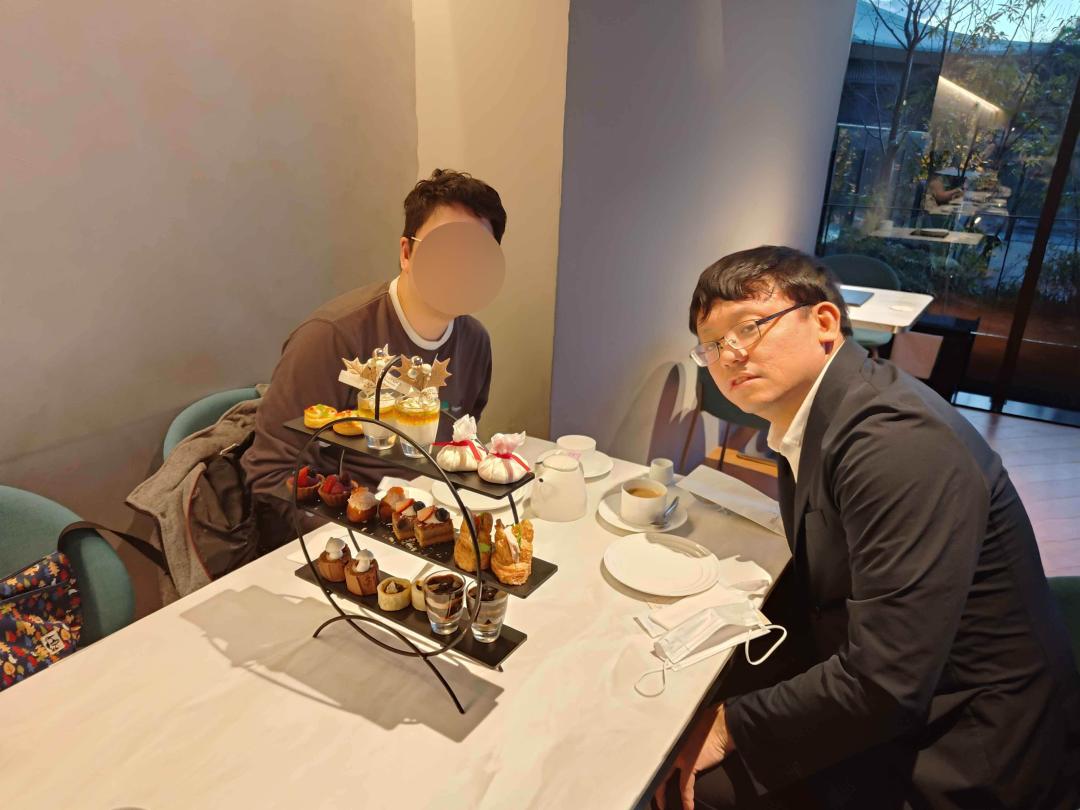 初めてなので緊張していますね...。