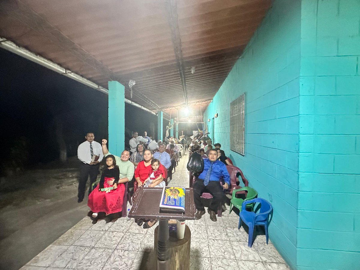 IDPMICDA's tweet photo. Agradecimiento Especial a Nuestros Hnos elaborado el Ministerio en El Salvador 🇸🇻 

Como congregación, CASA DEL ALFARERO, queremos expresar nuestro más profundo agradecimiento a Dios por el trabajo maravilloso que se lleva a cabo en el hermoso país de El Salvador. https://t.co/sYWwVlGr8h